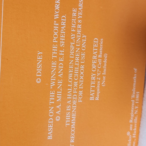 Disney, Halloween, Vampire Tigger Battery, Animated Display - Picture 9 of 9